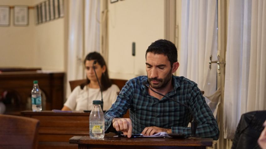 La oposición propuso buscar un reemplazo "público y laico" para el Limache