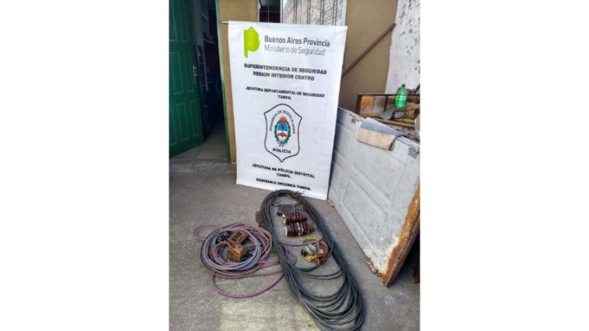 Recuperan elementos robados de la planta transmisora de AM 1180