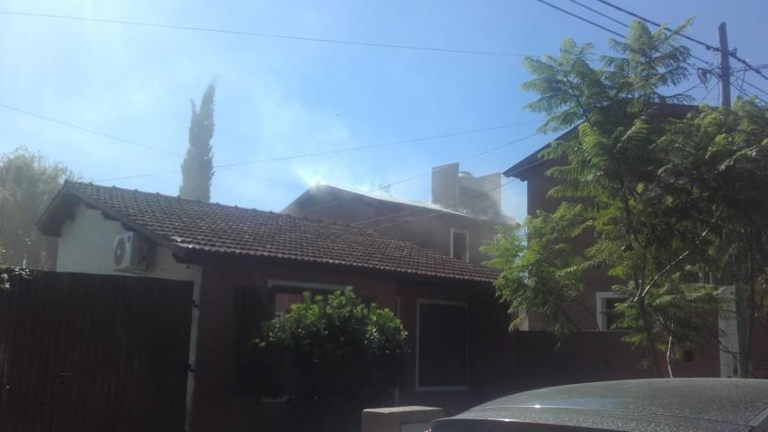 Incendio en departamento de calle Colombia