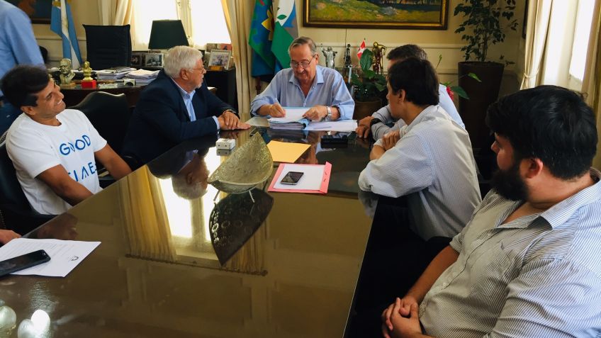 Se firmó el contrato y arrancan las esperadas obras en la Secundaria Nº2 