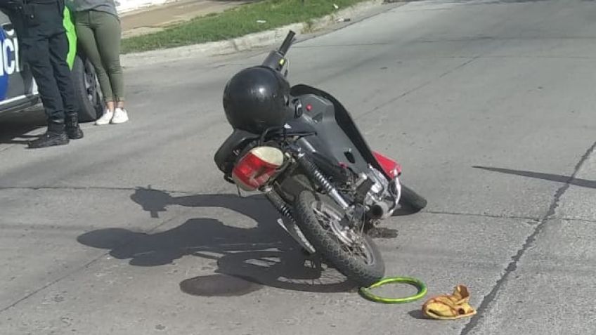 Auto y moto chocaron el martes por la mañana