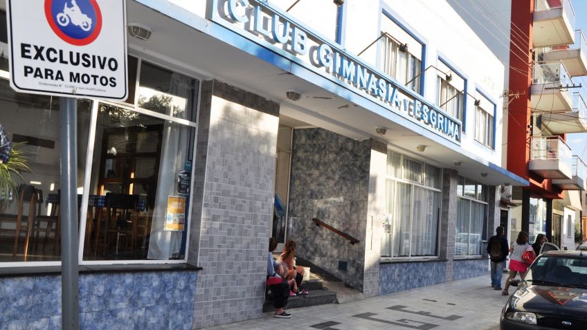 Varios clubes suspenden sus actividades