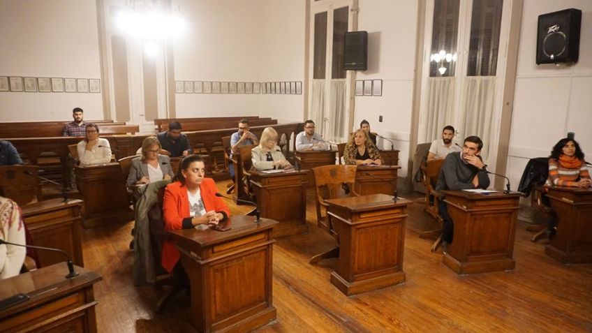 Aprueban proyectos de Emergencia Sanitaria, cortes de luz y tasas