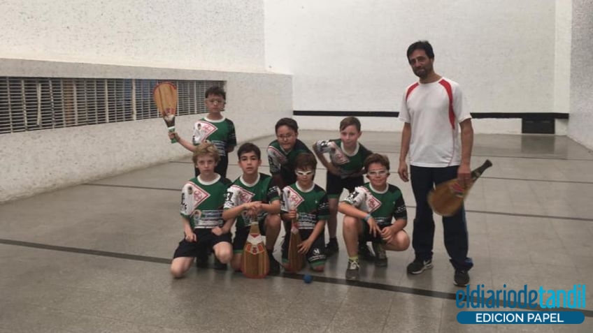 "Es un deporte vasco, que podamos tener mujeres y chicos practicándolo está buenísimo"