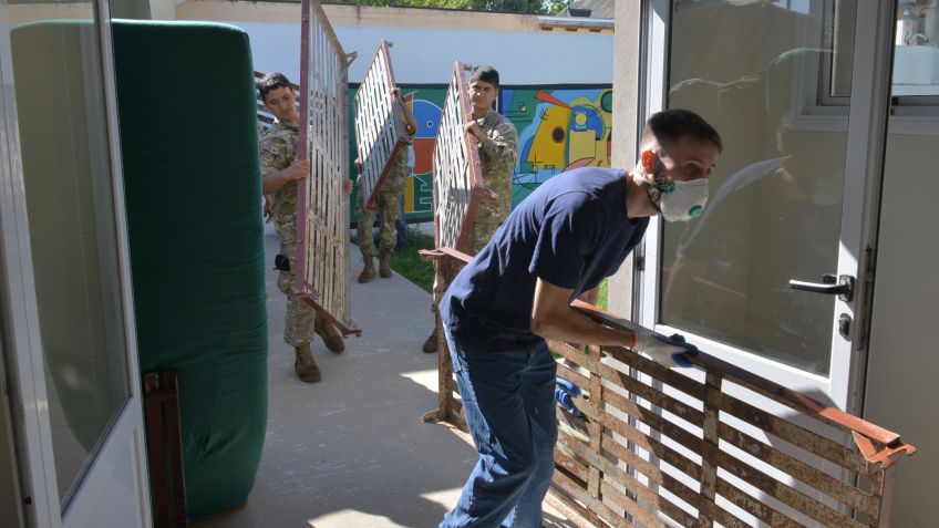 Comenzó el montaje de un hospital de campaña para ampliar el cupo de camas