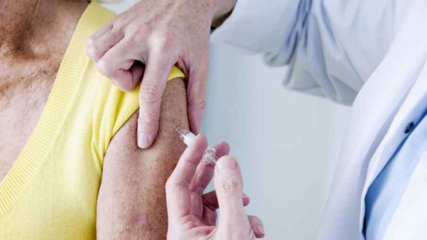 Sin vacuna antigripal, los abuelos están a la deriva