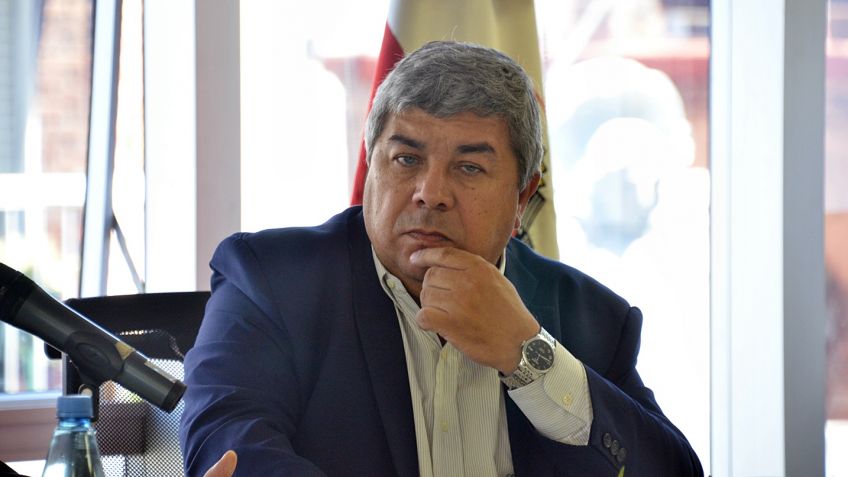 Fernández pidió poner "un freno al avance autoritario"