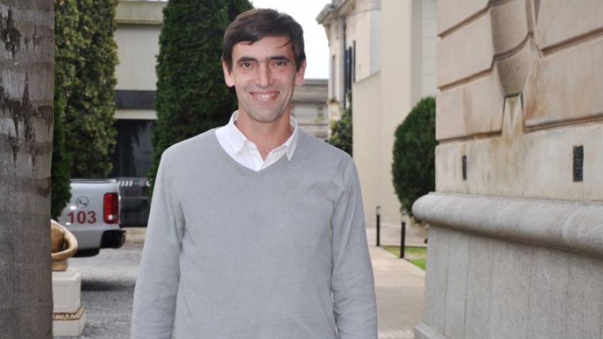 Iparraguirre: "No puede ser que el Concejo Deliberante siga cerrado"
