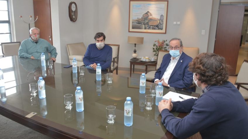 Acordaron un financiamiento de la deuda eléctrica para el sector comercial 