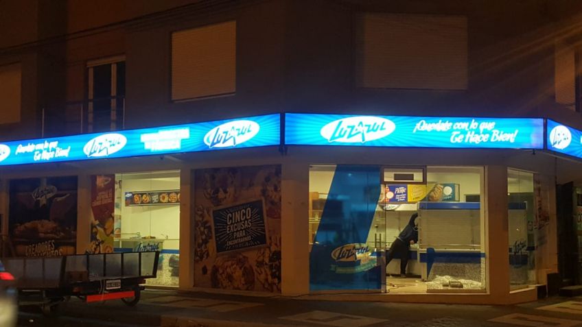 Luz Azul: "Implementamos delivery, que vino para quedarse"