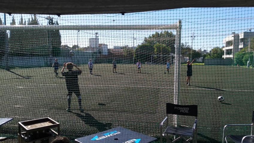 Las canchas de fútbol se suman al reclamo para volver a trabajar