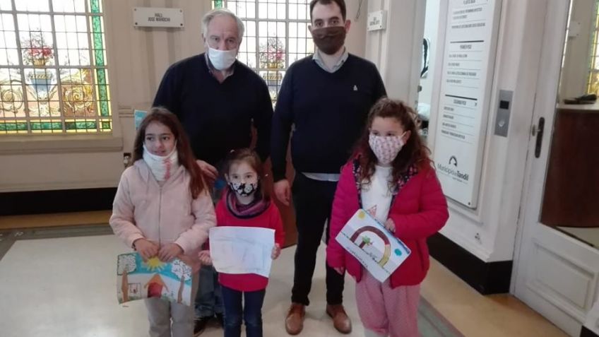 Entrega de premios "Dibujo en Casa"
