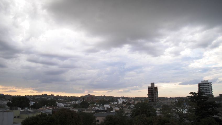 Miércoles: cielo nublado y mínima de 1º 