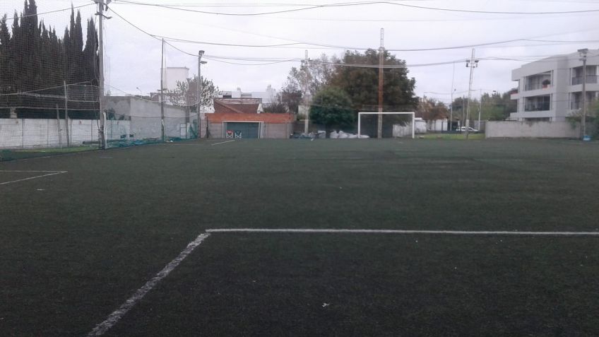 Se habilitan canchas de futbol solo para entrenamientos y actividades específicas