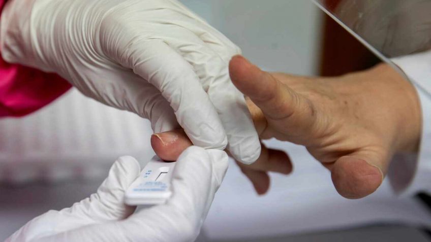 Salud confirmó la presencia de anticuerpos en contactos de pacientes con Covid-19