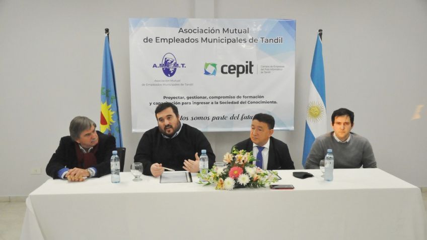 AMEMT y CEPIT firmaron un convenio