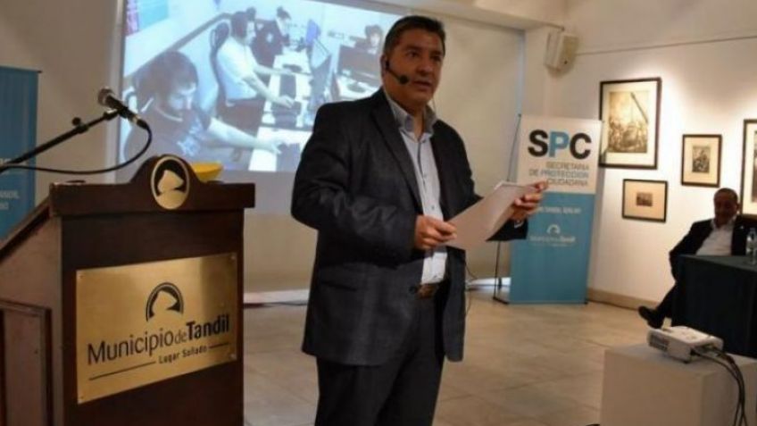 Para Della Magiora, los certificados "son insuficientes" pero "si lo tienen tenés que dejarlos circular"