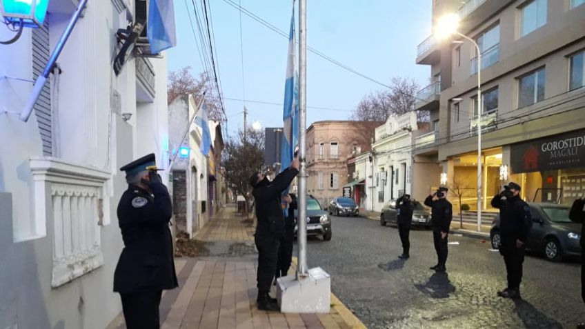 La Policía Federal realizó el acto conmemorativo del 9 de Julio