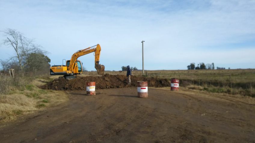 Reforzaron cortes en caminos rurales que unen con Ayacucho