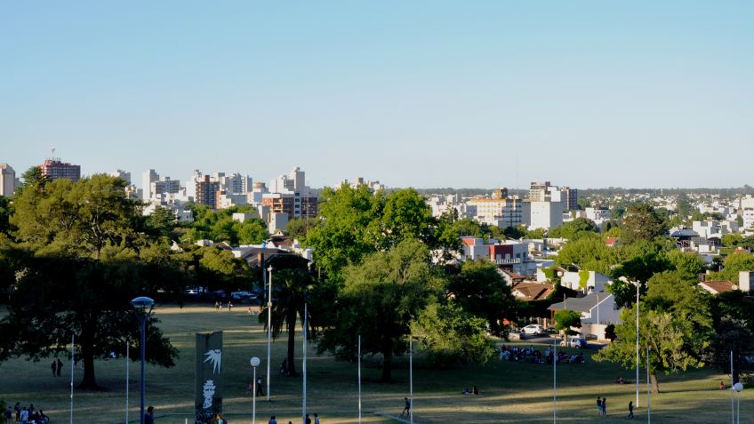 Martes: 2º bajo cero y cielo despejado
