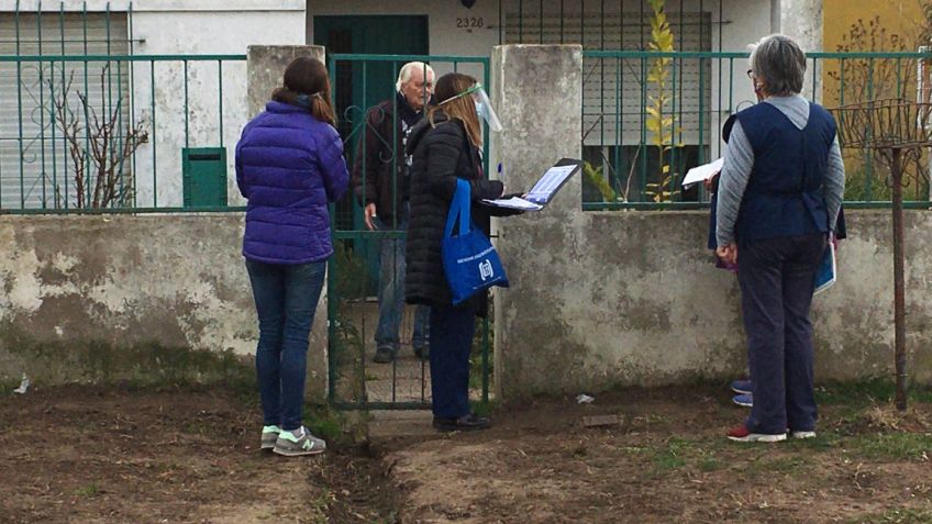 Relevamiento social y sanitario en diferentes barrios de la ciudad