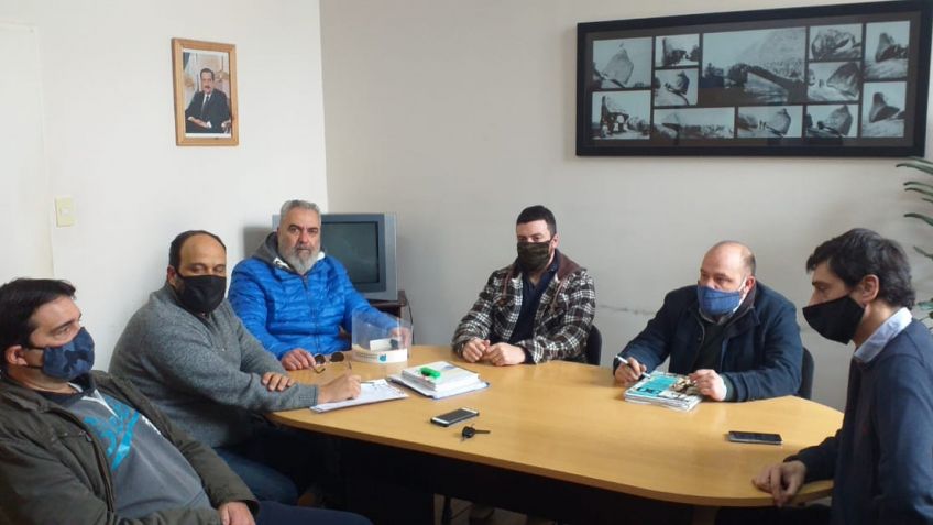 Vence la conciliación obligatoria pero los municipales propusieron "seguir reuniéndonos"