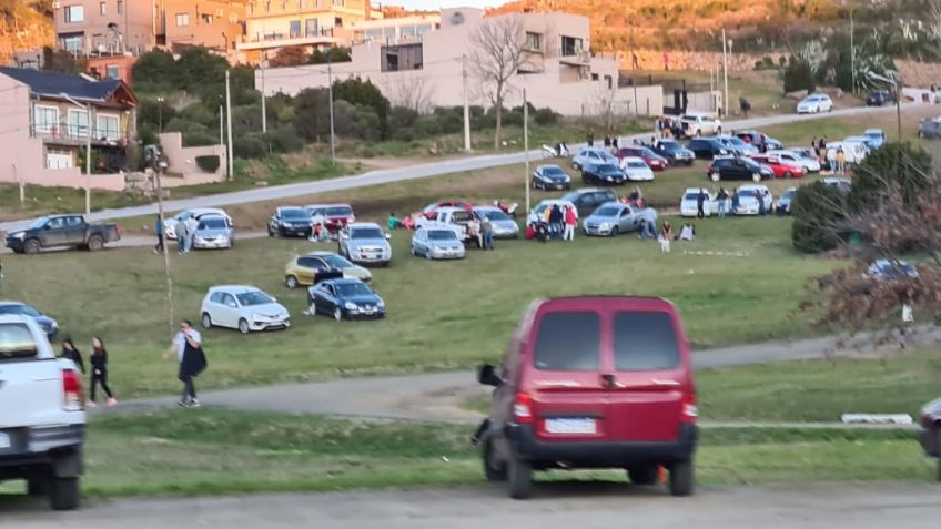 A pesar de las restricciones, el domingo hubo gente en todos lados