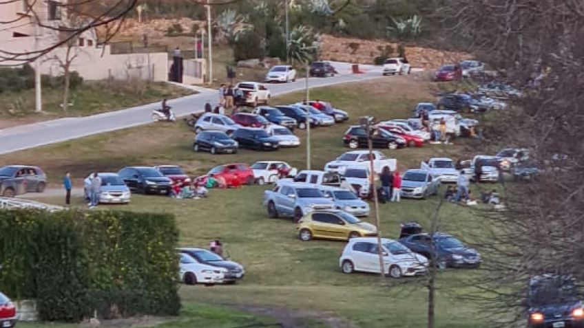 A pesar de las restricciones, el domingo hubo gente en todos lados