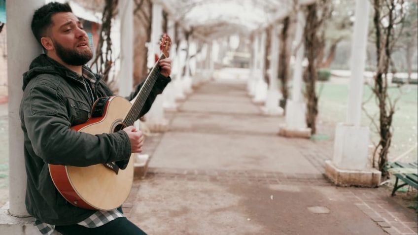 "La música siempre fue mi segunda pasión"