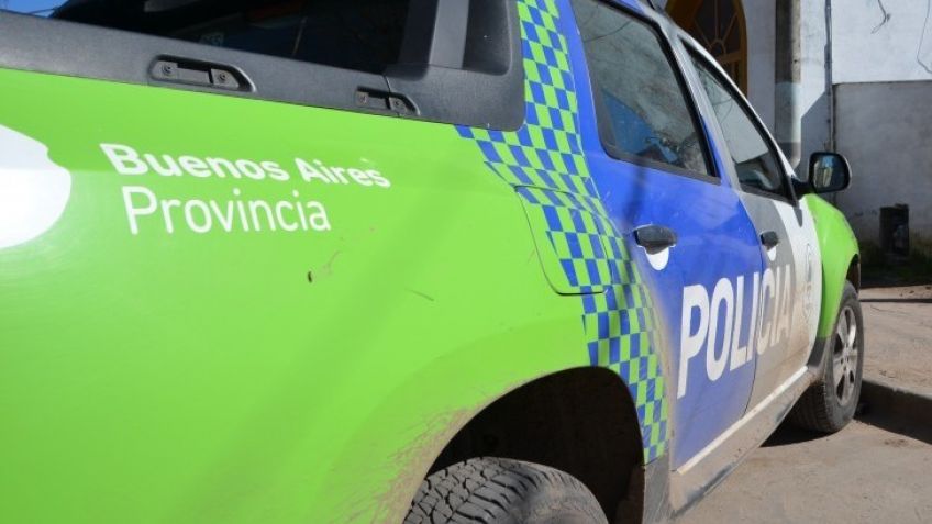 Trifulca entre vecinos terminó con un efectivo policial golpeado y un patrullero apedreado