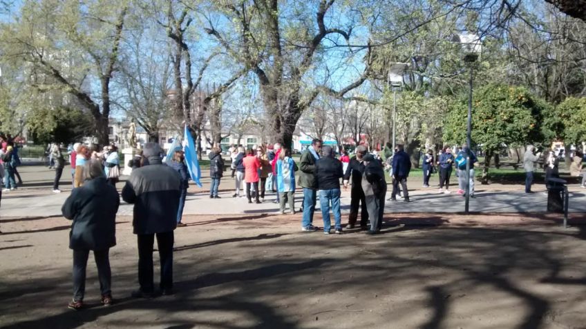 Un nuevo banderazo contra el Gobierno tuvo lugar en Tandil