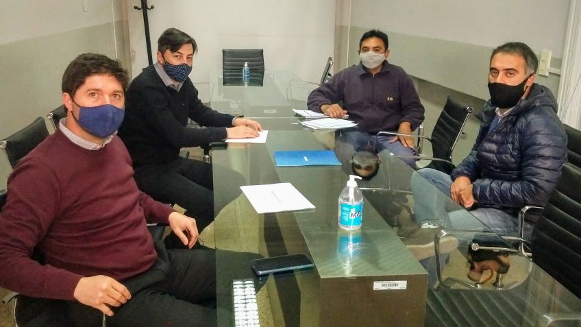 Anses y Camuzzi se reunieron para impulsar créditos para mejoramiento de obras