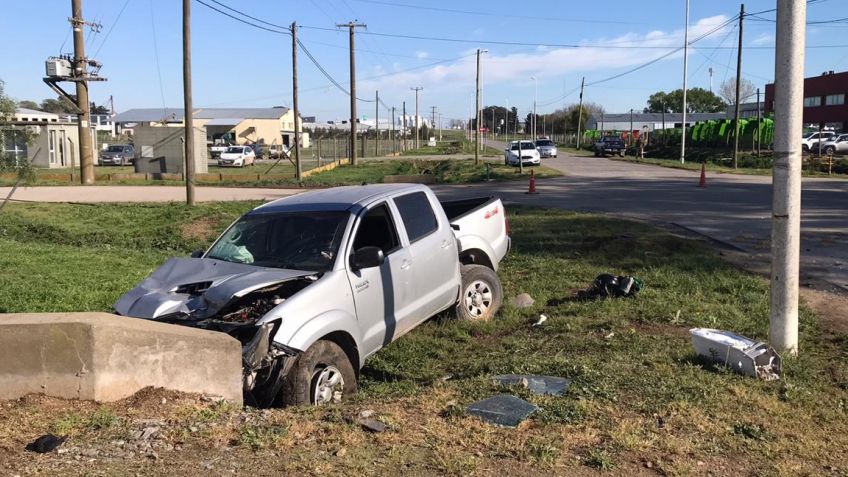 Tragedia en el Parque Industrial: murió un motociclista tras choque con una camioneta