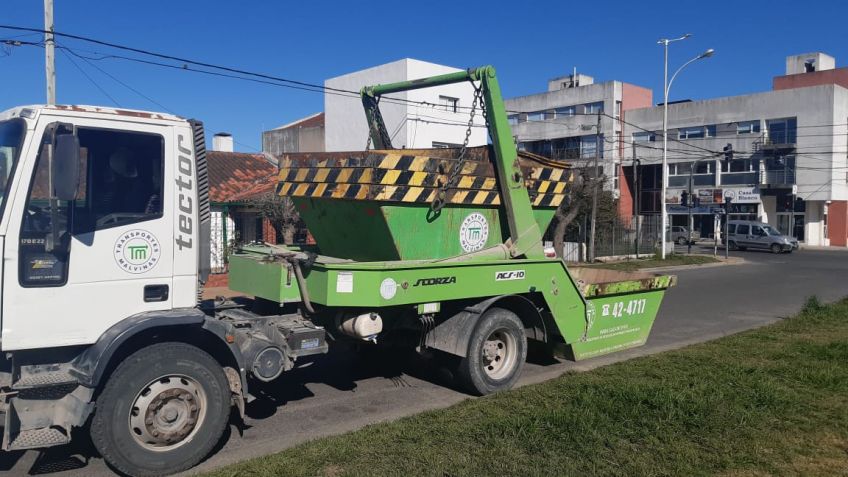 La empresa Transportes Malvinas trabajando en Tandil.