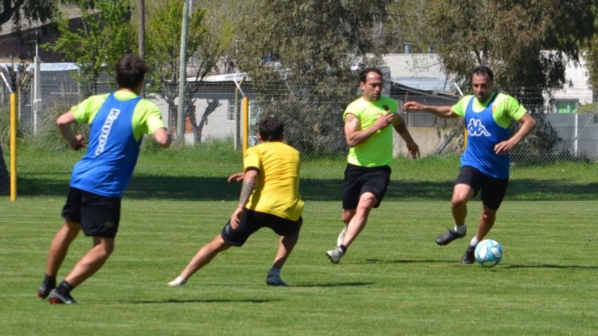Santamarina trabajó pensando en los amistosos