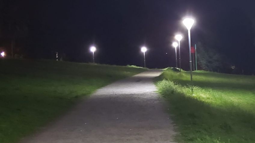 Se colocaron más luminarias led en paseos públicos