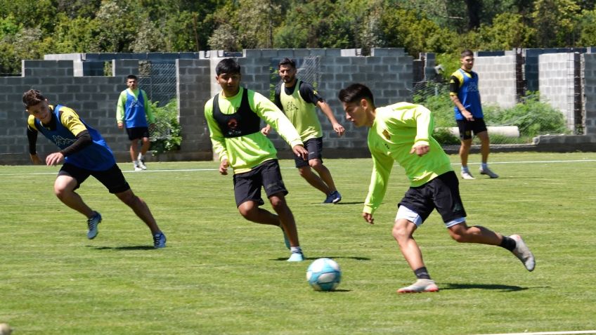 Santamarina: Facundo Leiva y Valentín Depietri se sumaron al plantel