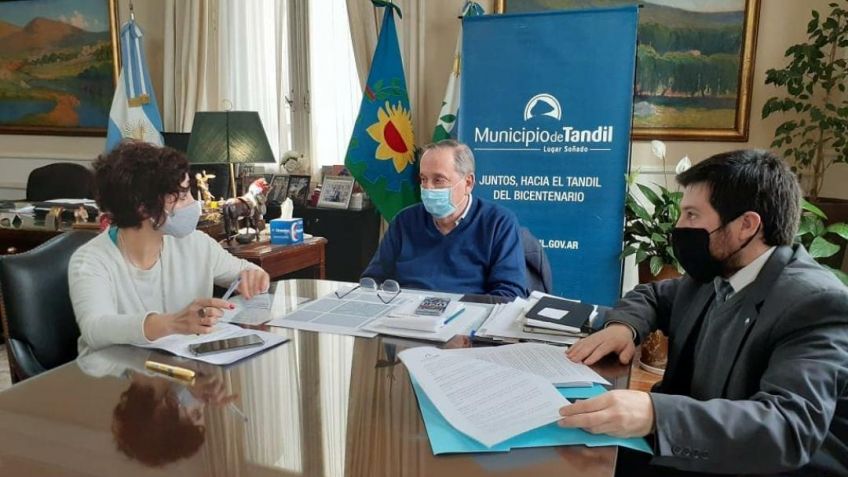 Greco y Abad presentaron un proyecto de Autonomía Municipal