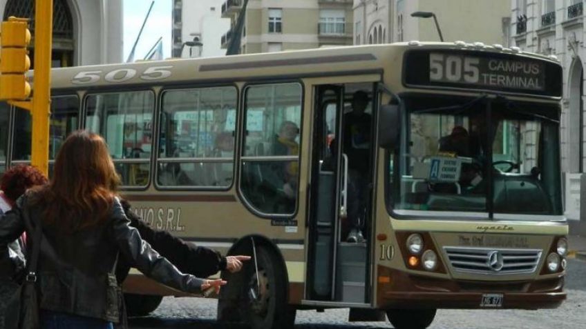 Coinciden con que es "terminal" la situación del transporte público en el interior
