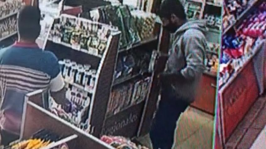 Dos hombres robaron en una golosinería y quedaron filmados