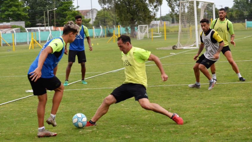 Santamarina sigue entrenando de cara al partido contra All Boys