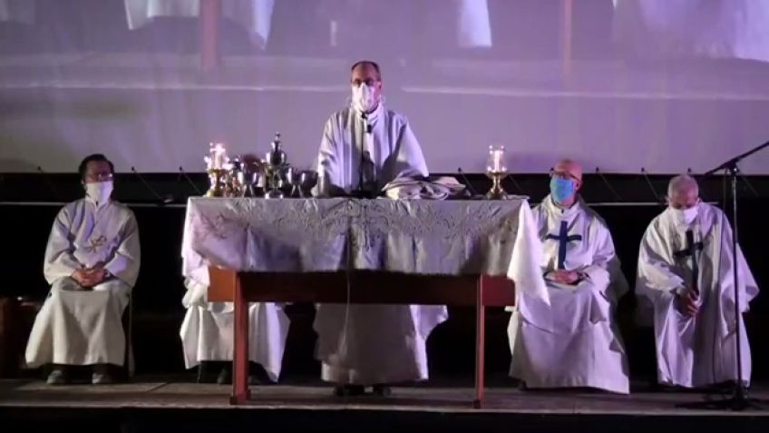 La misa por el Día de la Inmaculada Concepción se realizó en el autocine