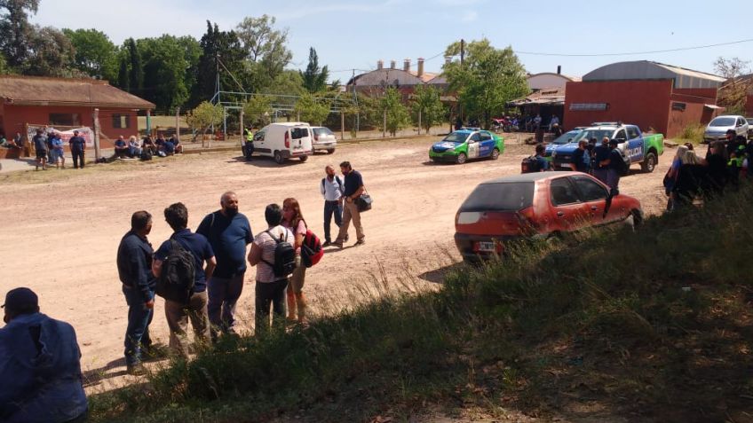 Extrabajadores de Loimar volvieron a bloquear el acceso a la fábrica