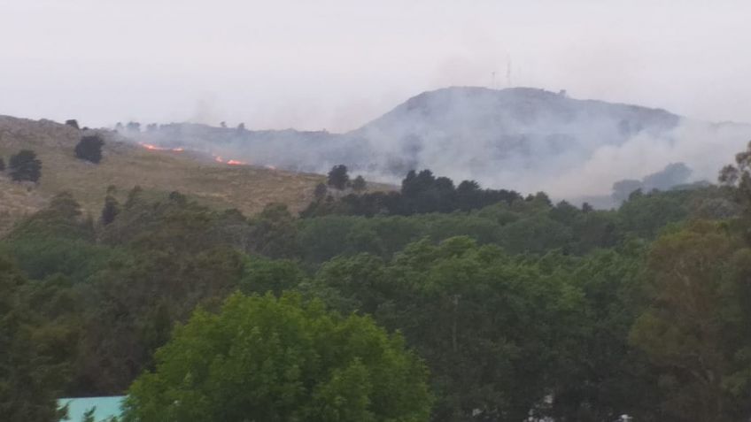 Importante incendio en la zona de Villa del Lago