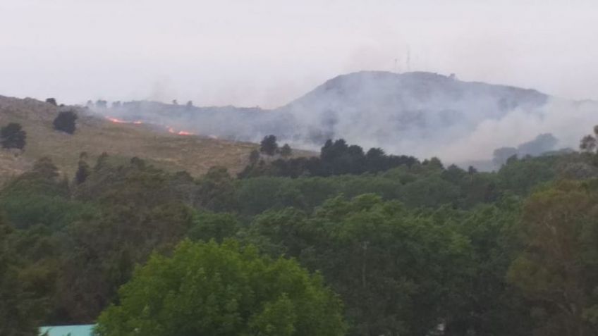 Alrededor de 12 hectáreas fueron afectadas por el fuego en Villa del Lago