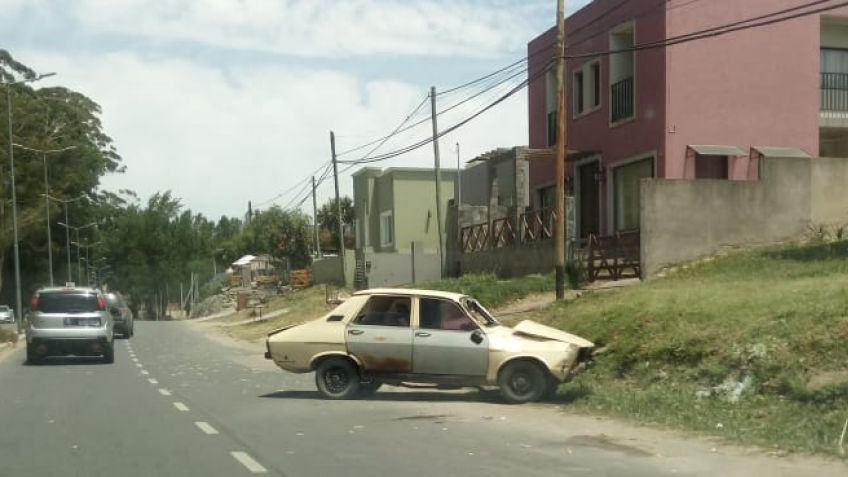 Un herido en un vuelco en la zona del Lago