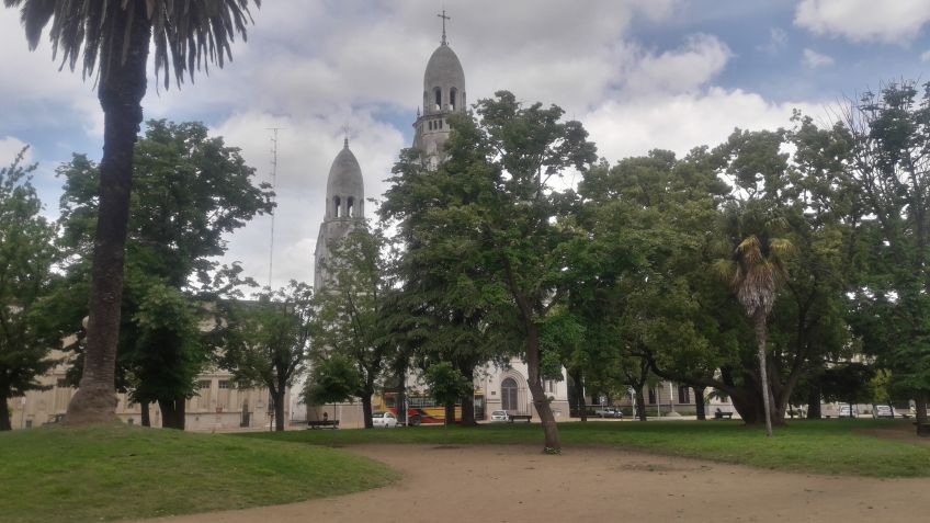 Martes: cielo parcialmente nublado y máxima de 29º
