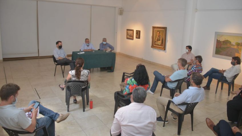 Lunghi convocó al sector privado de salud para trabajar en conjunto