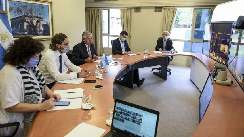El Presidente analizó con gobernadores tomar medidas ante la suba de contagios