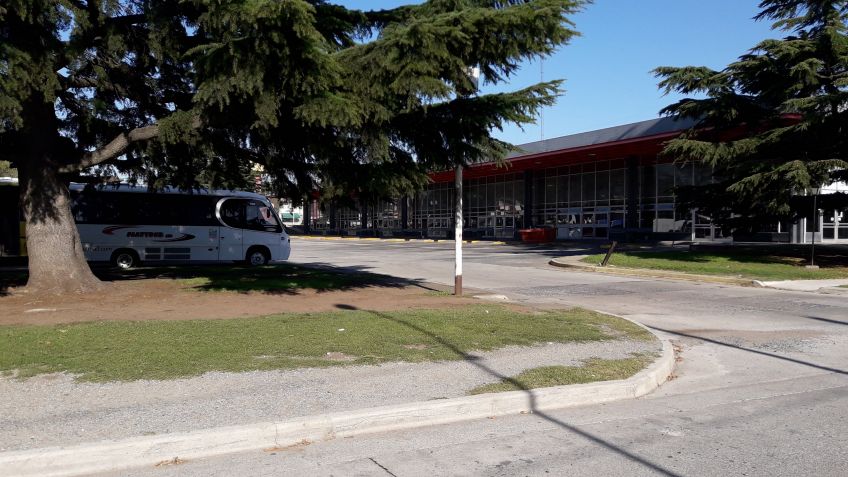 "Por ahora" no habrá restricciones en el transporte de larga distancia